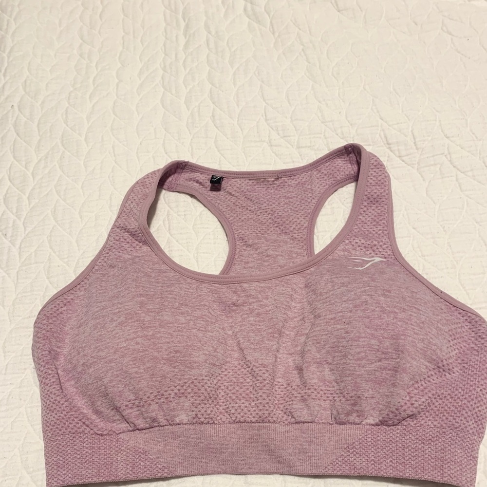 Vital seamless gym shark sports bra